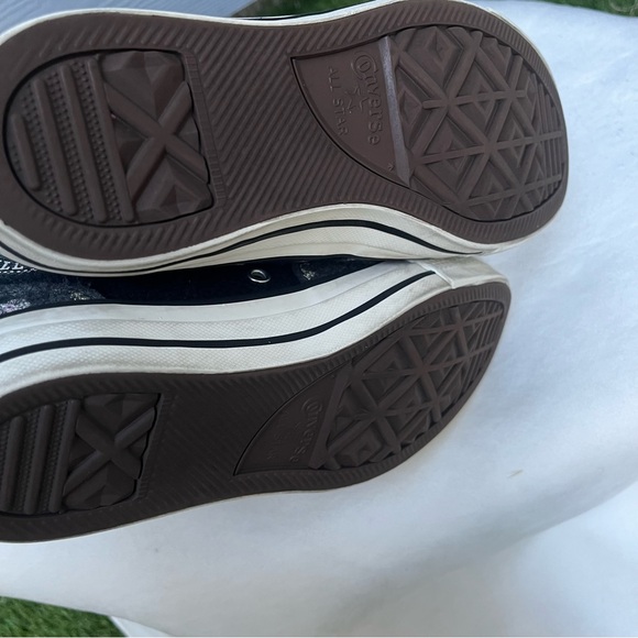 139 Converse Chuck Taylor All Star floral embroidery sneakers in black US  7 - Picture 8 of 8